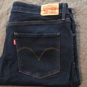 Levis Jeans